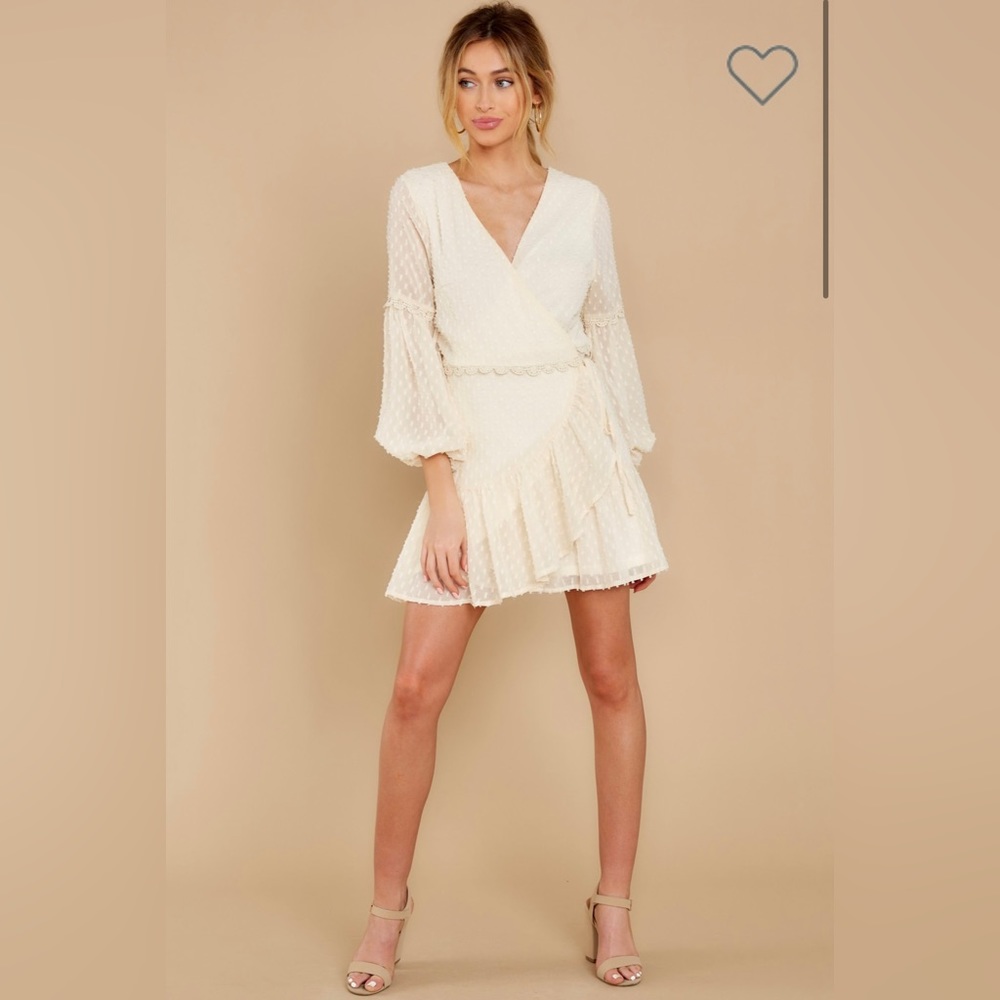 Lovecolette (Red Dress Boutique) You’re My Everything Ivory Dress size M
